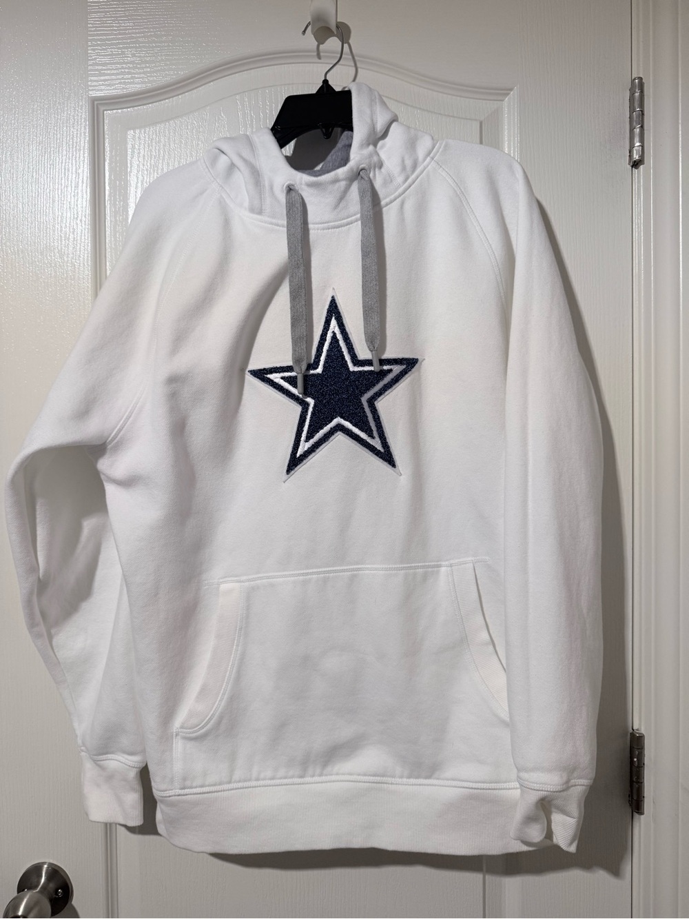 Nike Men's White Zip-Up Hoodie with Navy Star Patch
